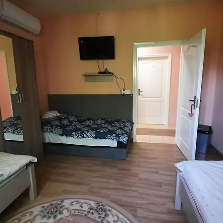 Torony Lovarda Magánszállás
