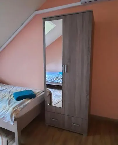 Torony Lovarda Maganszallas Privatunterkunft