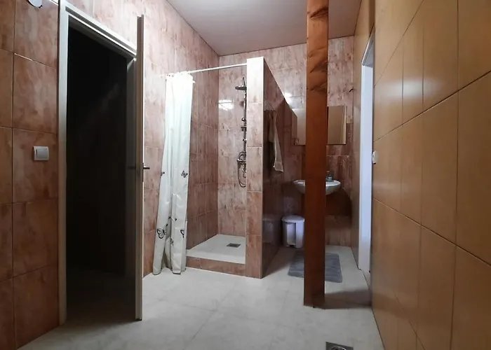 Torony Lovarda Maganszallas