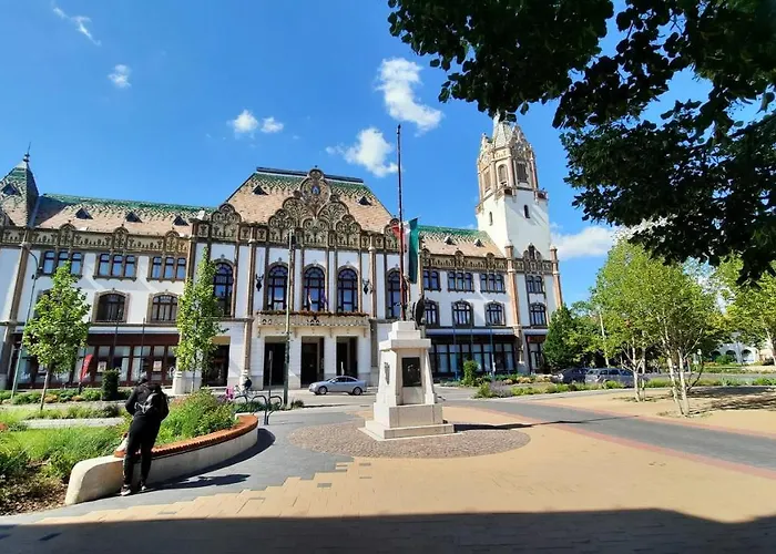 Torony Lovarda Maganszallas Kiskunfélegyháza