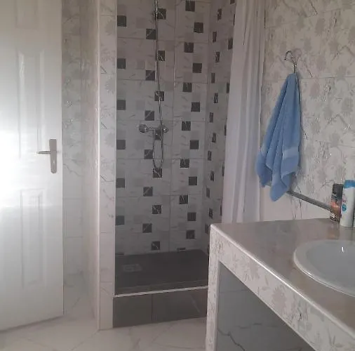 Privatunterkunft Torony Lovarda Maganszallas *